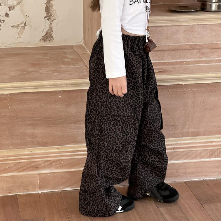 2025新品Y★子供服　ズボン★90cm〜150cm