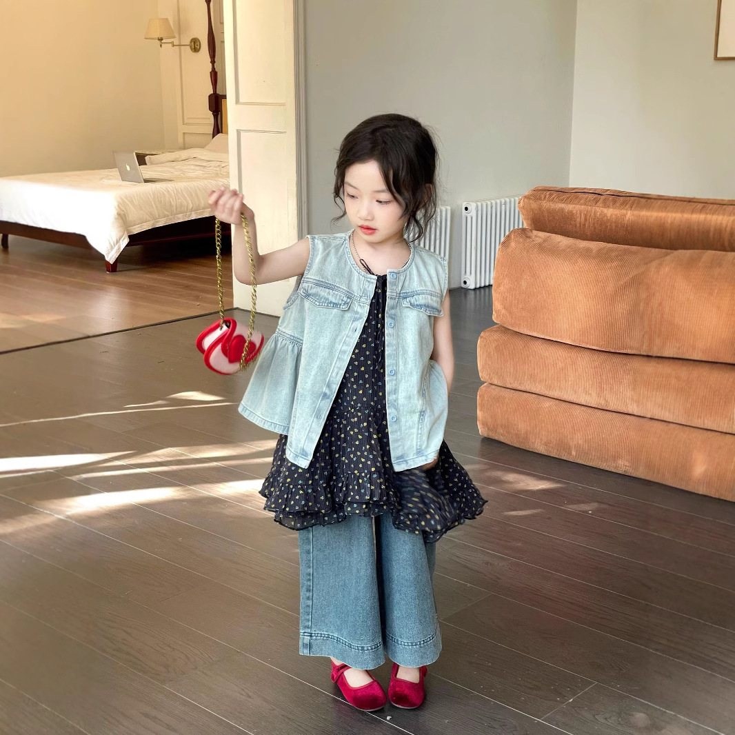 2025新入荷★子供服　吊りワンピース&ズボン&デニムベスト★90cm〜140cm
