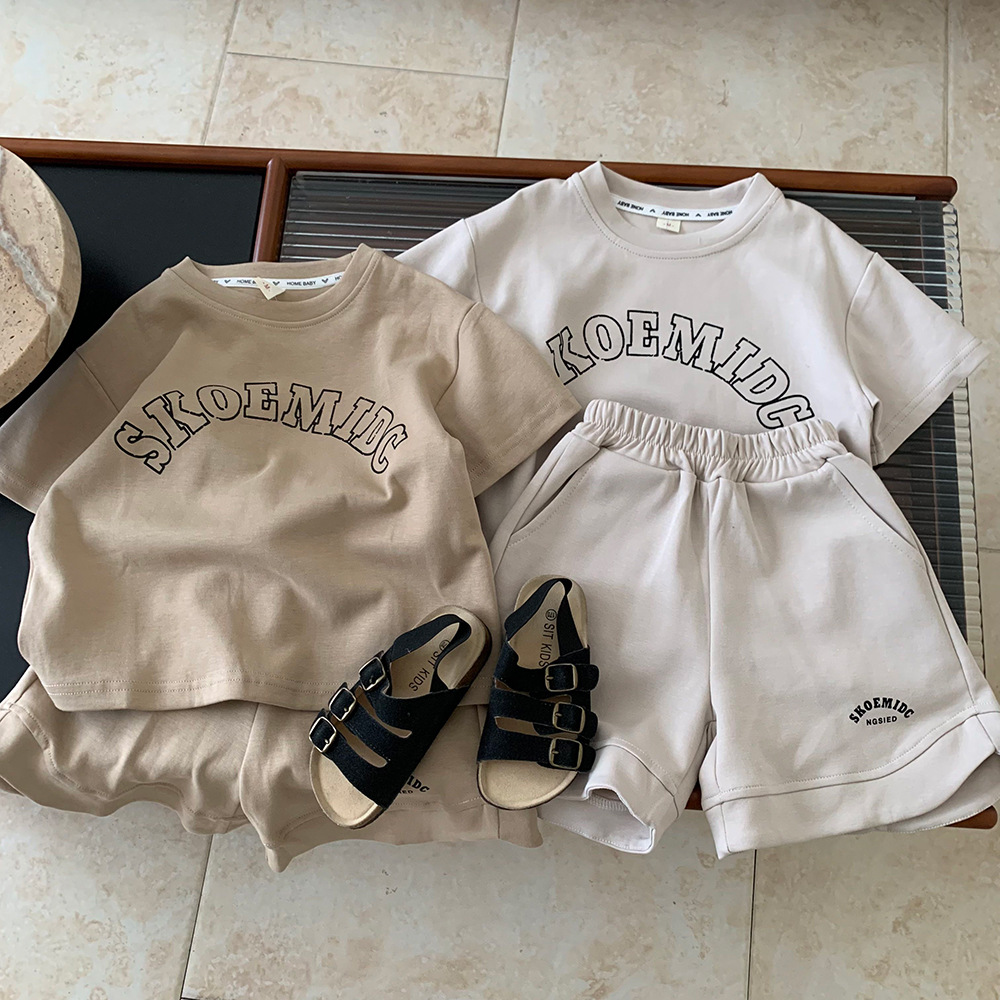 「2025」子供服★トップス+ズボン★セットアップ★韓国風子供服★2色90cm〜150cm