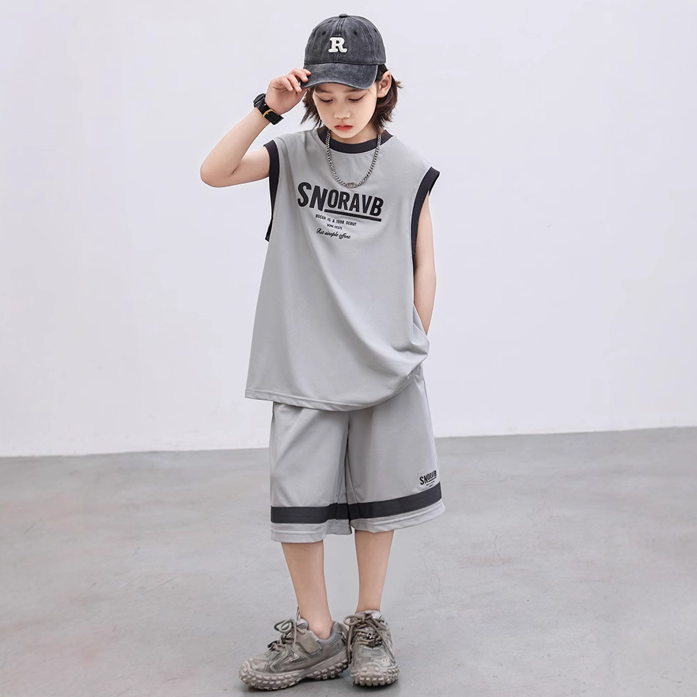 2025新品★子供服　セットアップ★120cm〜170cm