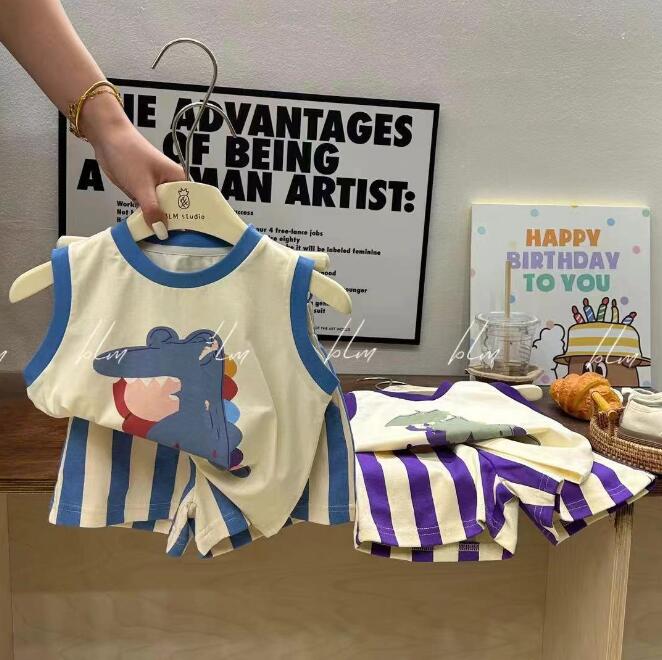 2025新品★子供服　セットアップ★80cm〜120cm 2色