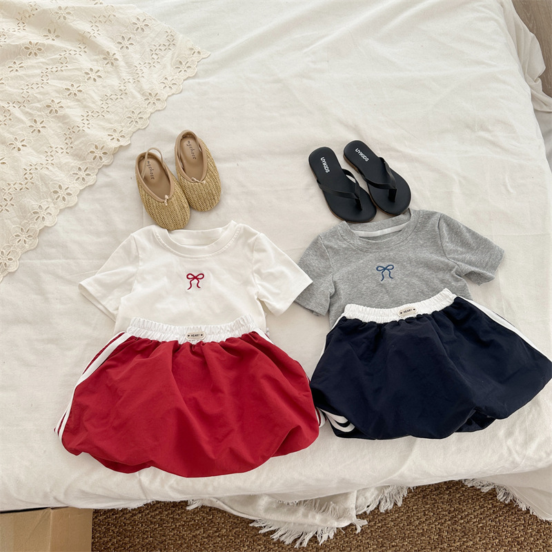 2025新品★子供服　セットアップ★90cm〜140cm 2色