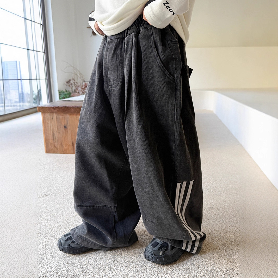 2025秋新入荷★子供服　ズボン★90cm〜150cm