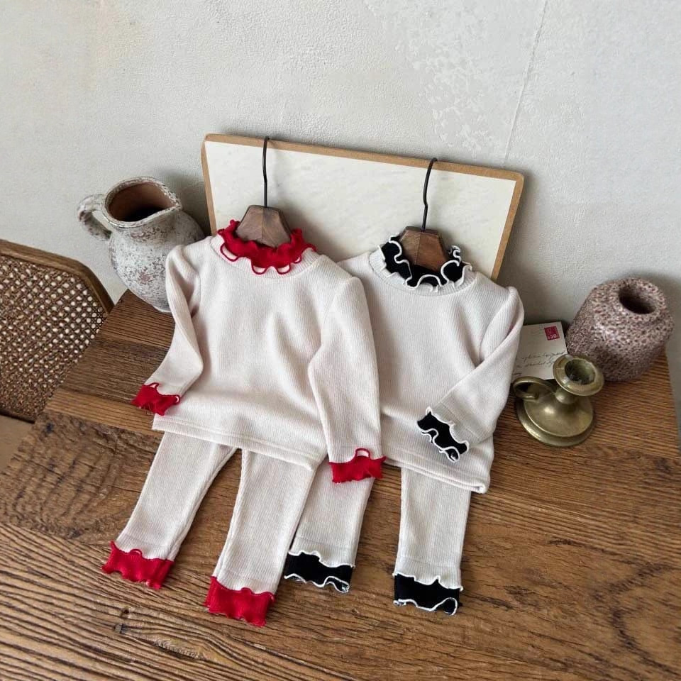 2025冬新品★子供服　裏起毛　セットアップ★80cm〜120cm 2色