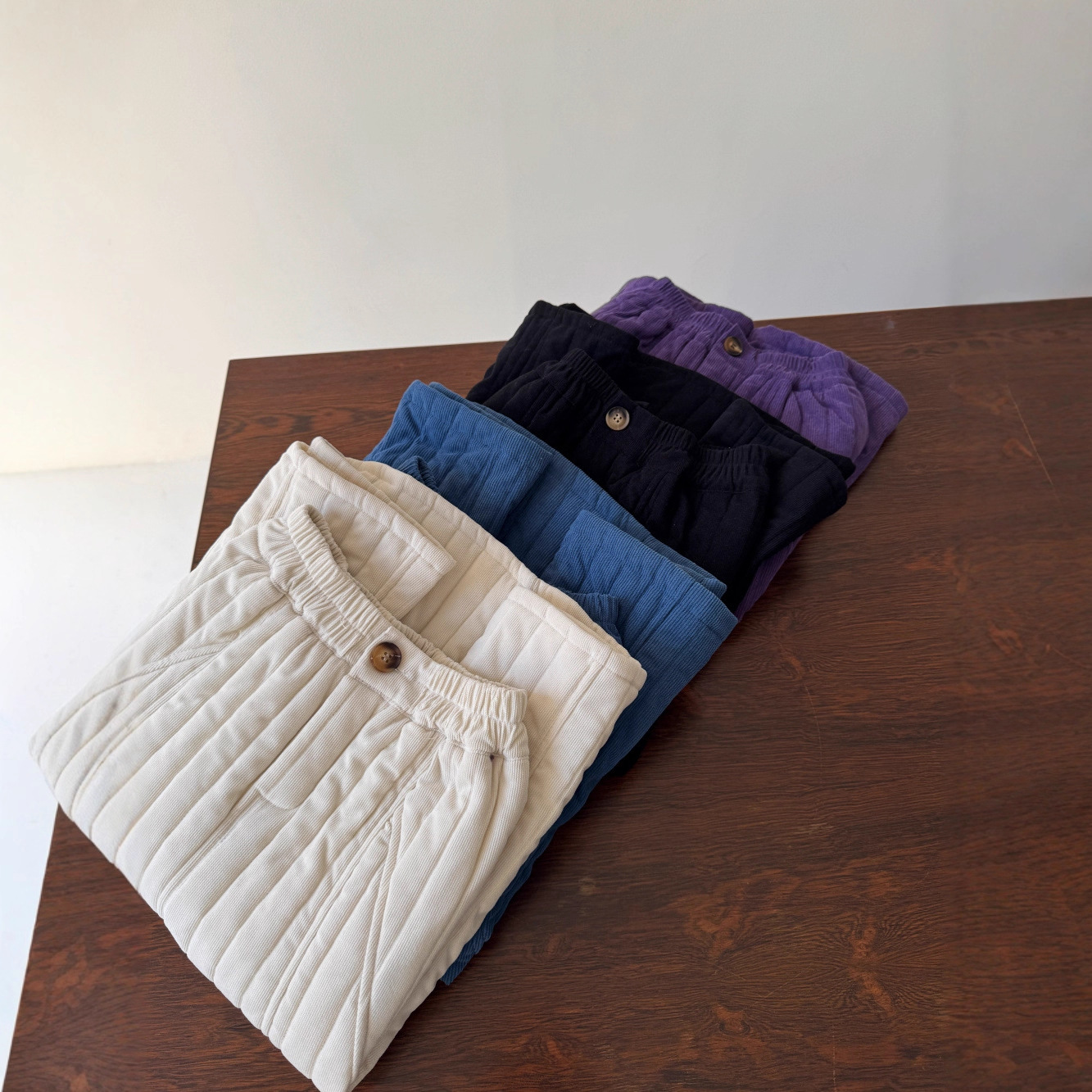 2025冬新品★子供服　スカート★90cm〜150cm 4色