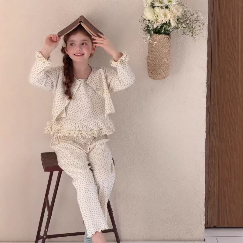 2026新品otaly/6005★子供服　セットアップ★90cm〜150cm 2色