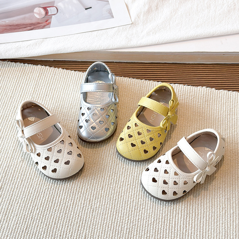 2026新入荷★子供靴★シューズ　サンダル★21/13.5cm〜30/18.6cm 3色