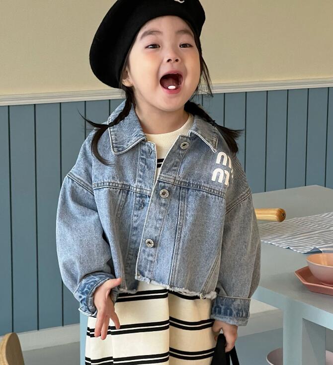 2023新品★子供服　デニムジャケット★80-140cm★