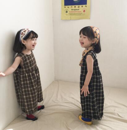 少量在庫★子供服　連体服★2色