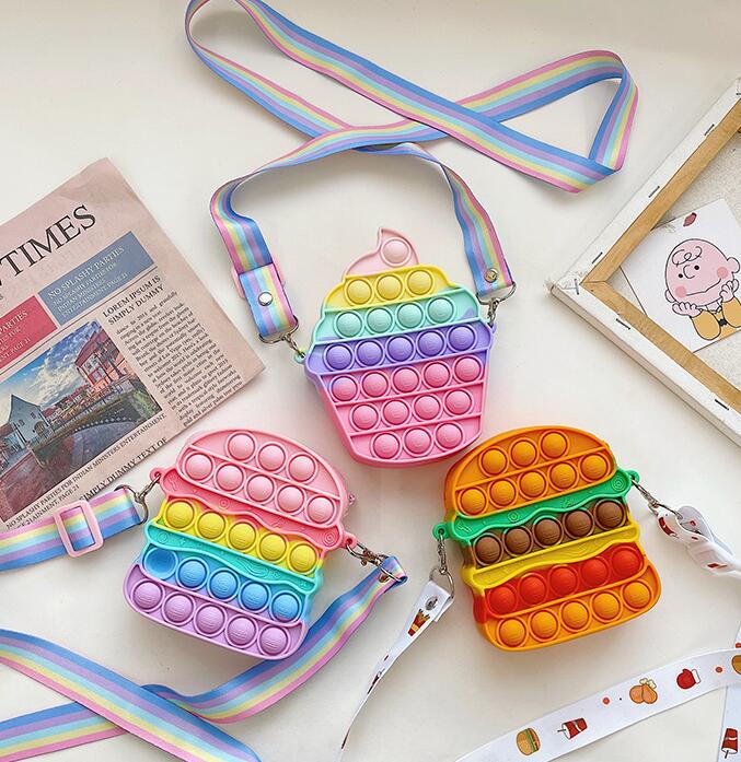 バッグ★子供用★ショルターバッグ★キッズ★男女兼用★ミニバッグ★3色