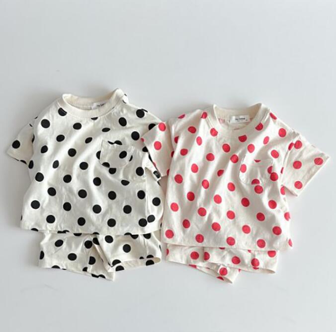 子供服★トップス+パンツ★セットアップ★韓国風子供服★キッズ女★男女兼用★2色★80-130CM
