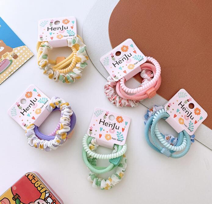 子供用★ヘアゴム★髪飾り★まとめ髪用★ヘアアクセサリー★4枚入り★可愛い★多色