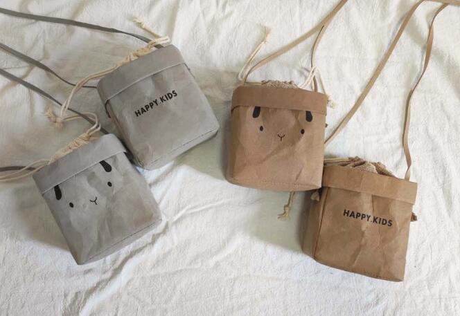 新登場★可愛い子供バッグ　ショルダーバッグ★2色