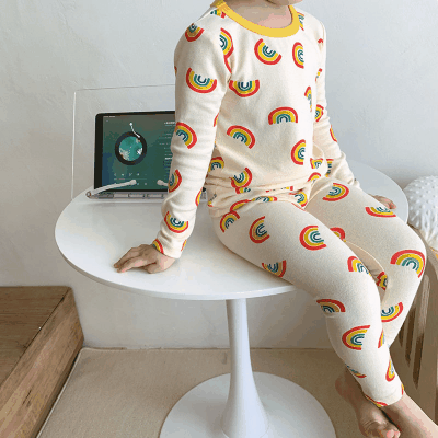 秋冬新作 ユニセックス ルームウェア 保温インナー ボディスーツ 虹 Tシャツ+ズボン 90-130