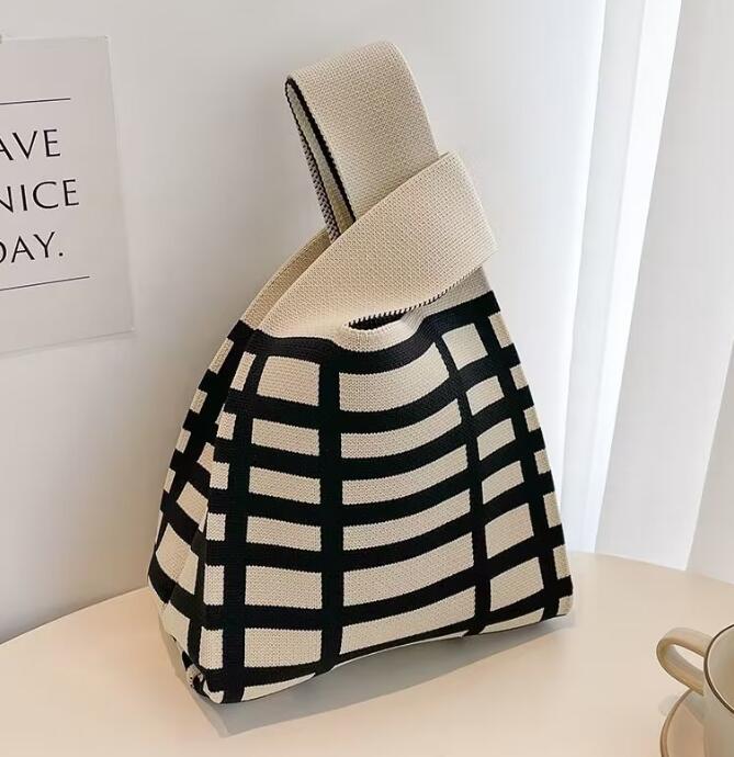 2023★手提げ鞄★ハンドバッグ★4色