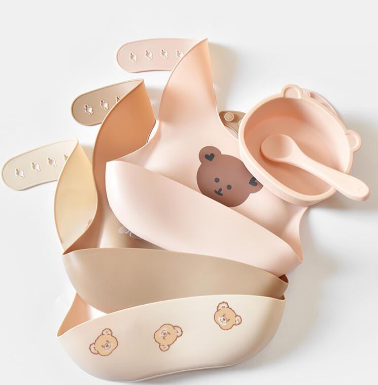 新登場★ベビー涎掛け★食事用　シリコン涎掛け+碗+スブーン★13種