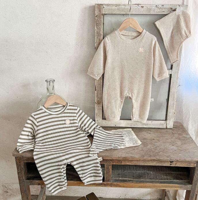 2024新型★ベビー服　ロンパース+帽子★66-100★2色