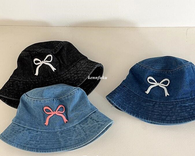2024年夏新品★子供用★刺繍蝶結び帽子　ハット★3色選べ