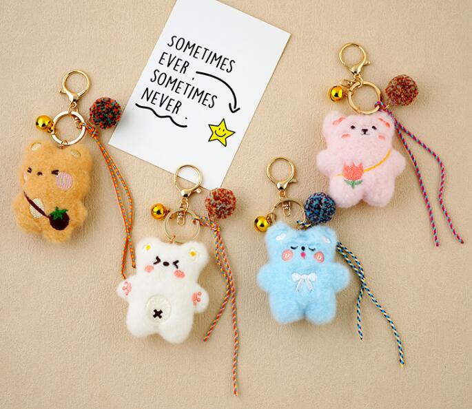 ★可愛いキーホルダー　装飾品★キーチェーン★4色
