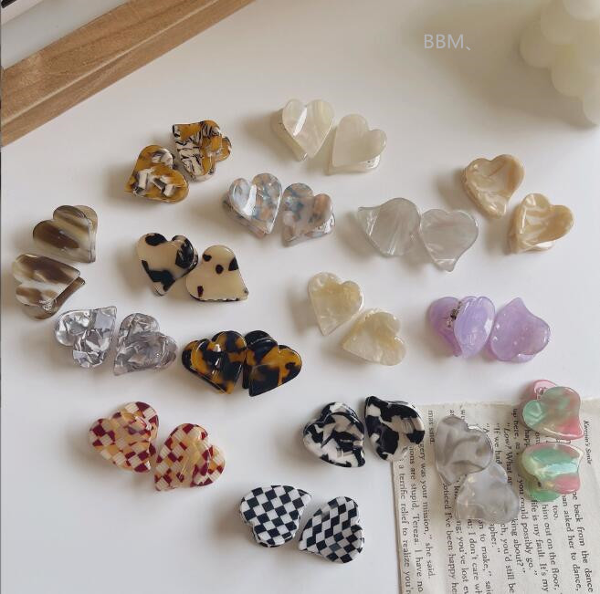 2024★髪飾り★ヘアアクセサリー★バンスクリップ★ヘアクリップ