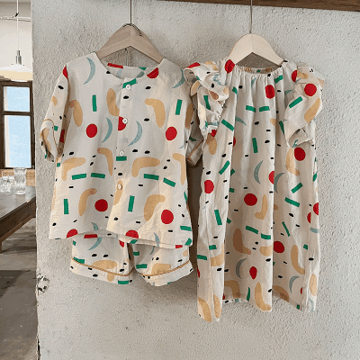 韓国風子供服 2024春夏 姉妹兄弟コーデ 男女 ワンピース&上下セット トップス+ズボン 80-150cm