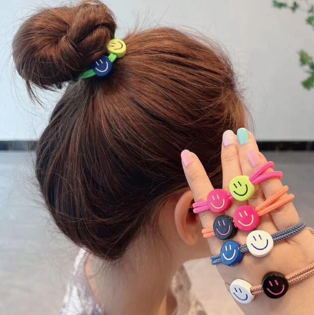 髪飾り★まとめ髪用★ヘアアクセサリー★女の子★ヘアゴム★笑顔★可愛い