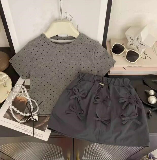 「2024」★子供服★トップス+スカート★セットアップ★韓国風子供服★5-13#