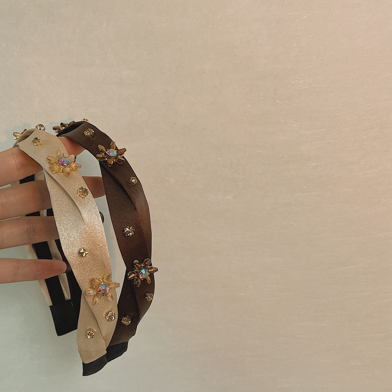 2024★髪飾り★ヘアアクセサリー★カチューシャ