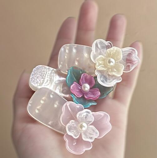 新作★ヘアピン★可愛い　花造型★髪飾り★まとめ髪用★ヘアアクセサリー★