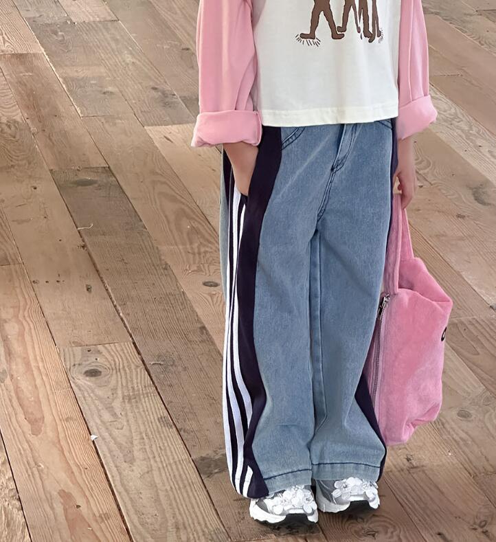 2024新入荷★子供服　デニムズボン★90cm〜140cm