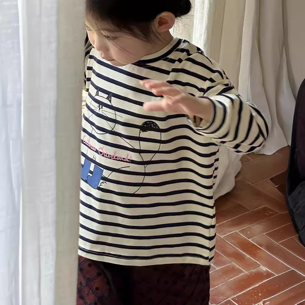 2024秋★子供服　トップス★90cm〜150cm 2色