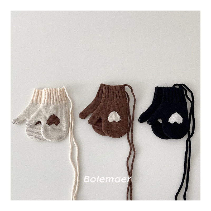 2024新品★大人気　キッズ用★子供　手袋★6色