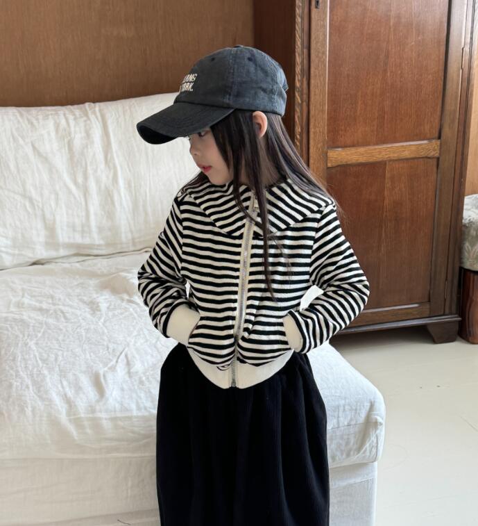 2024秋新品Y★子供服 　コート★90cm〜150cm