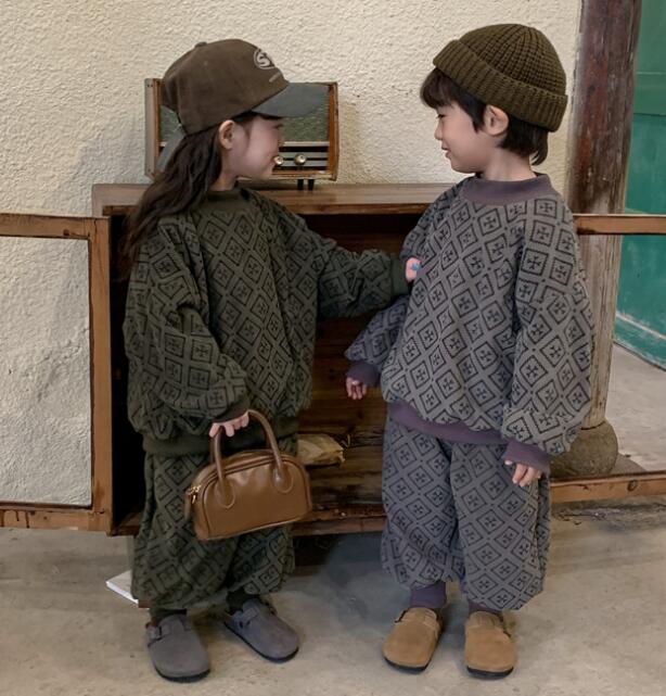 「2024秋冬」子供服★トップス+ズボン★セットアップ★韓国風子供服★2色80cm〜140cm