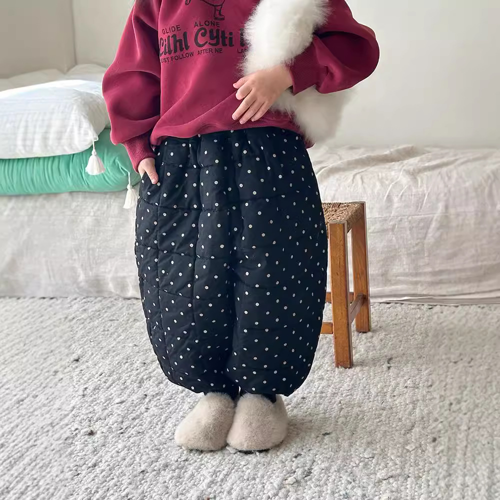 2024秋冬新品★子供服　ズボン★90cm〜150cm