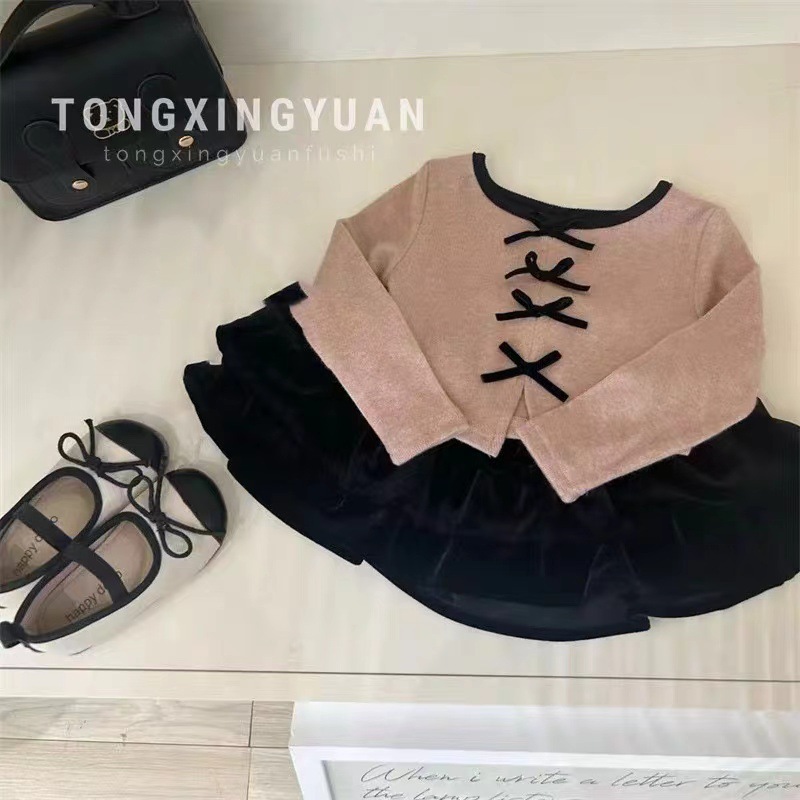 「2024」子供服★トップス+スカート★セットアップ★韓国風子供服★90cm〜140cm