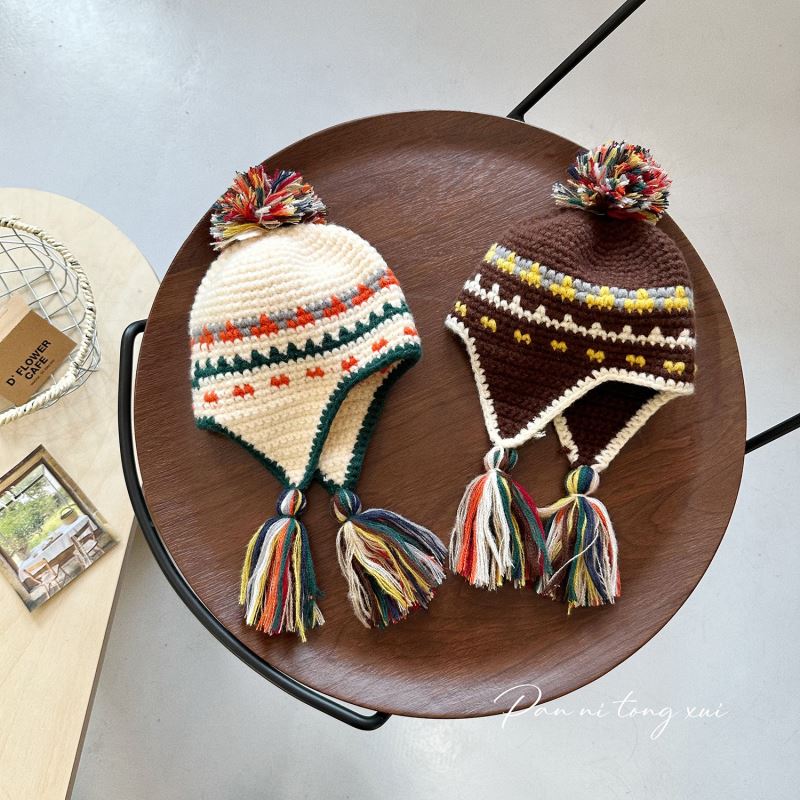 2024★キッズ帽子★ハット★キャップ★ 4色