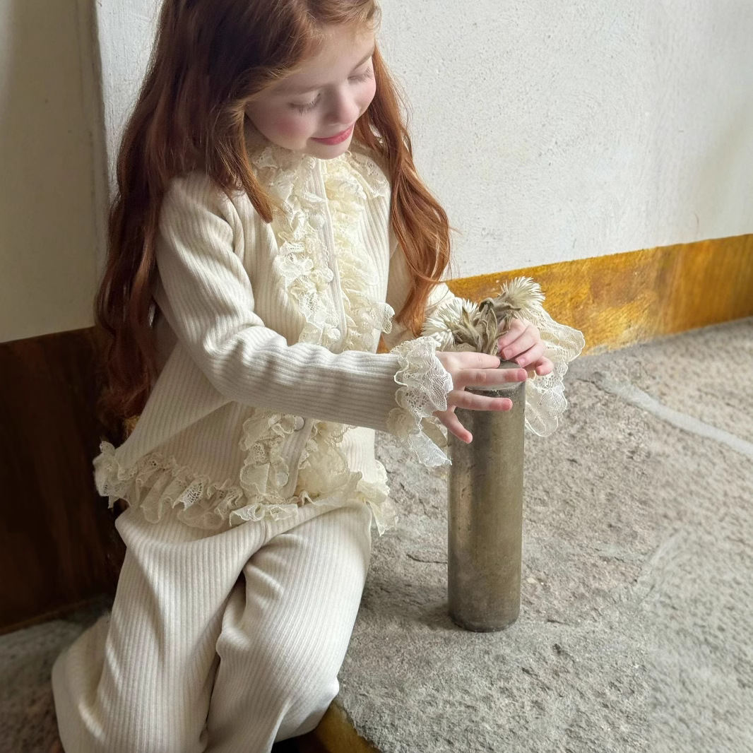 2024冬新品otaly★子供服　セットアップ  厚手★90cm〜130cm 2色