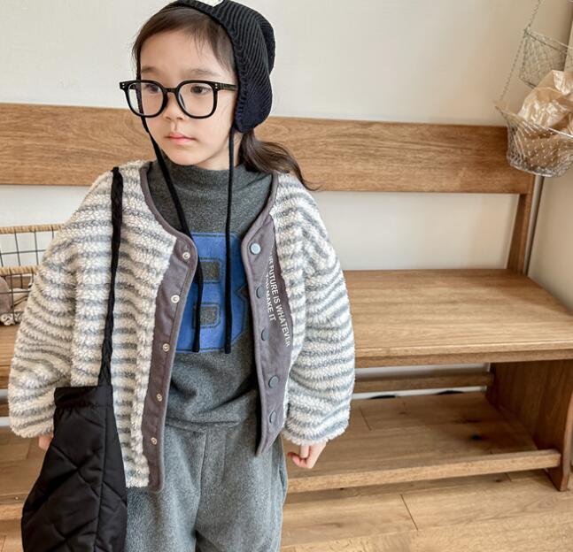 2024新品★子供服 　ボアコート★80cm〜130cm 2色