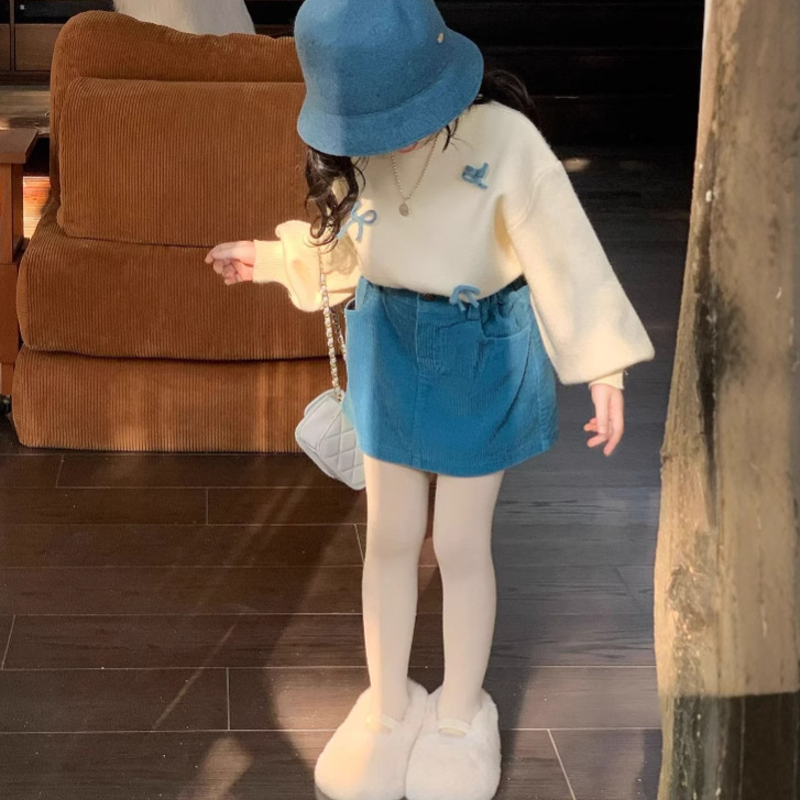 2024冬新品★子供服　スカート★90cm〜140cm