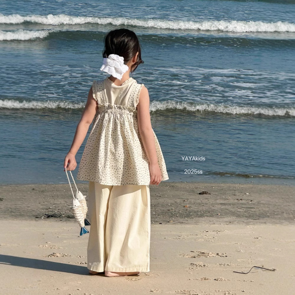 2025新作★子供服　吊りトップス&ベスト&ズボン分けて★90cm〜140cm