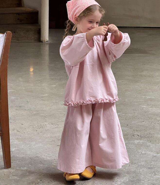 2025春新作J★子供服　セットアップ★90cm〜140cm 2色