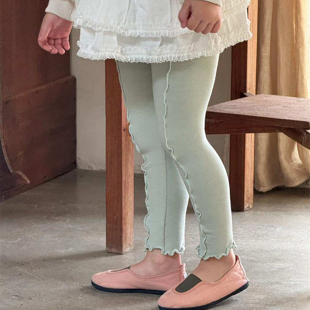 2025春新品J★子供服　ズボン レギンス★90cm〜140cm 2色