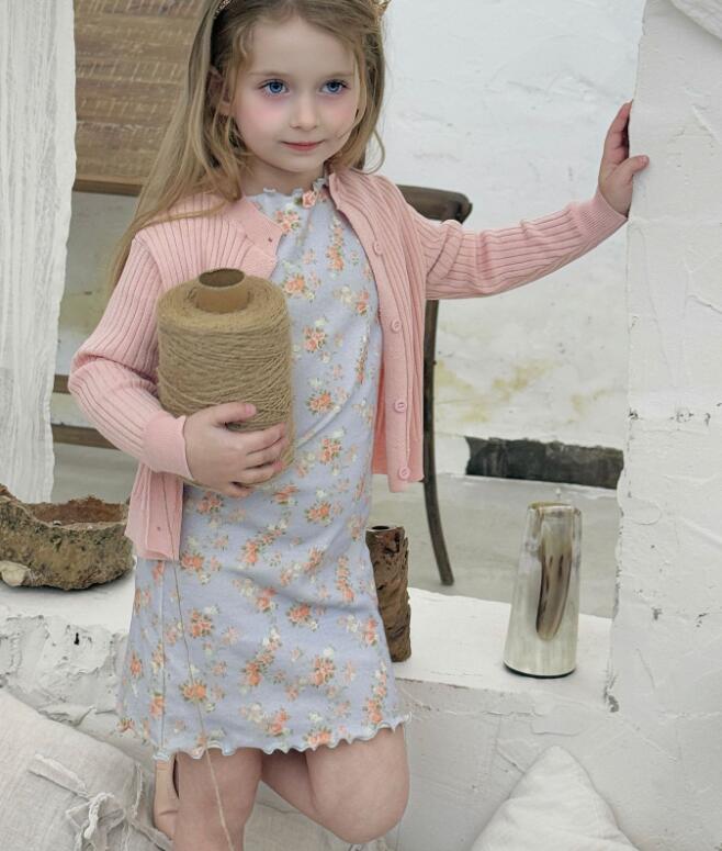 2025新品otaly★子供服　ワンピース★90〜130/140cm