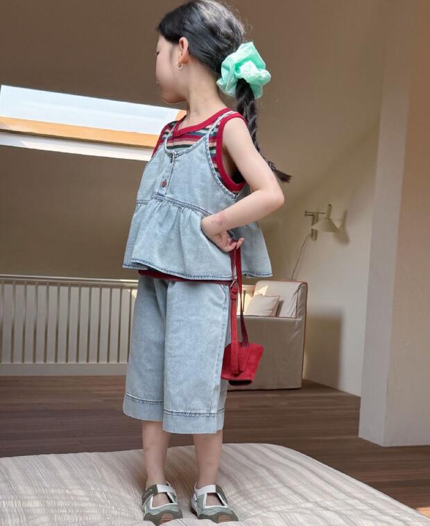 2025新品★子供服　ベスト&デニムセット分けて★90cm〜140cm