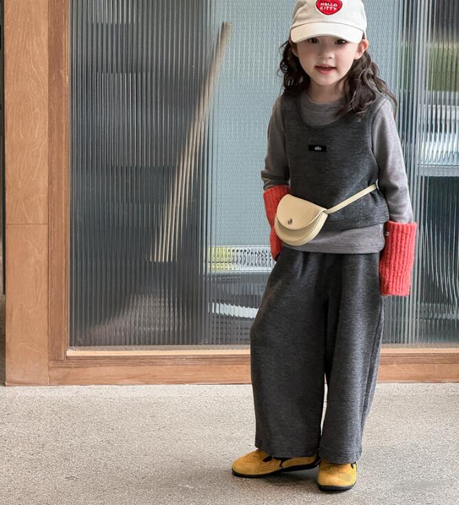 2025秋新品★子供服　ベスト+トップス+ズボン　セットアップ★90cm〜140cm