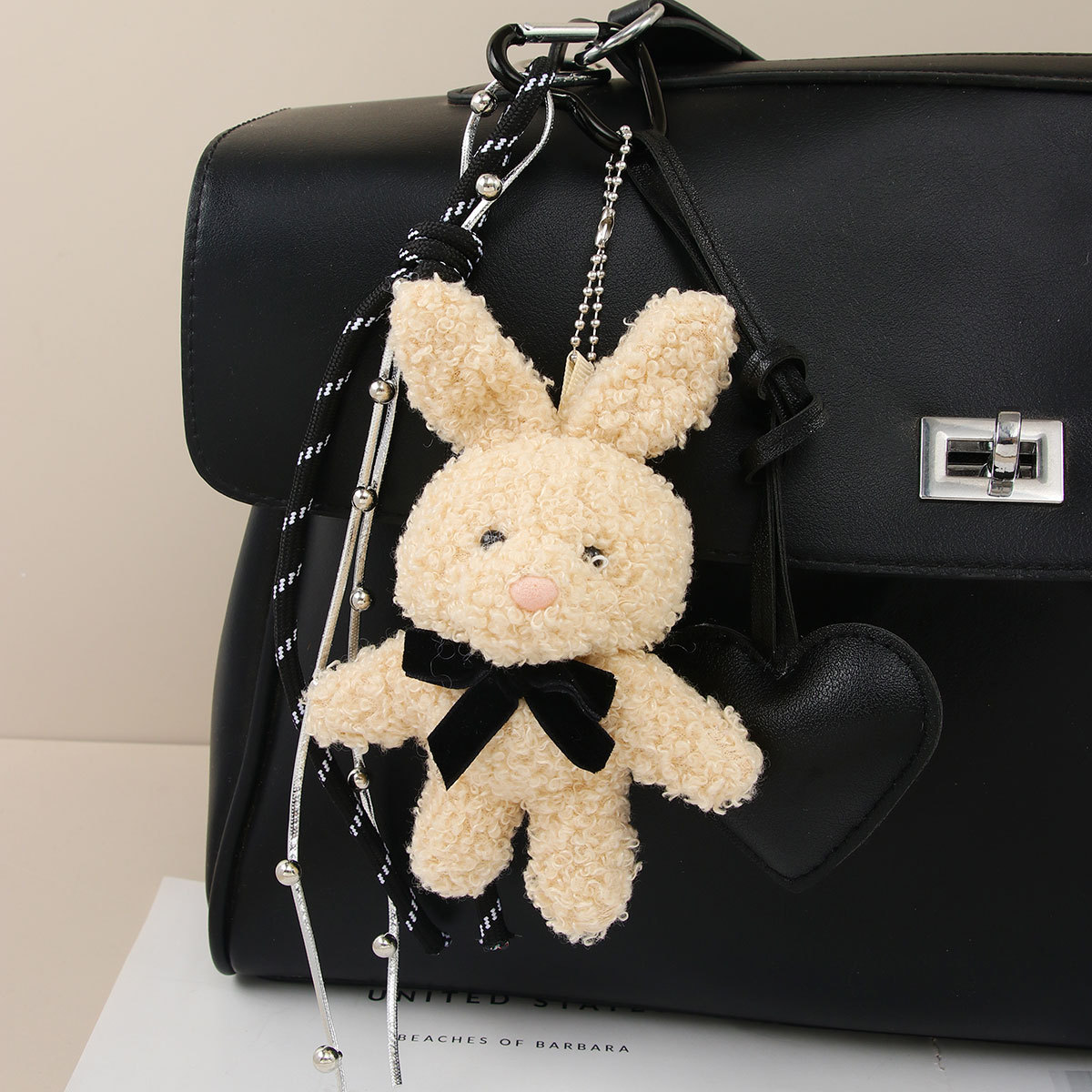 ★可愛いキーホルダー　装飾品★キーチェーン★バッグチャーム