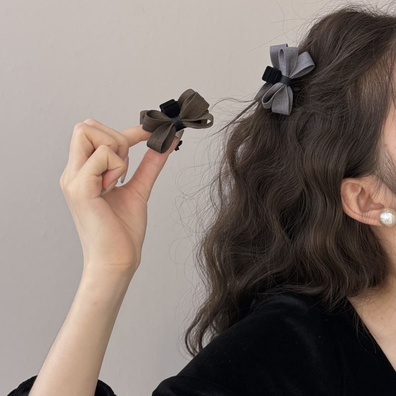 2025年新品★髪飾り　アクセサリー  ヘアクリップ★16色