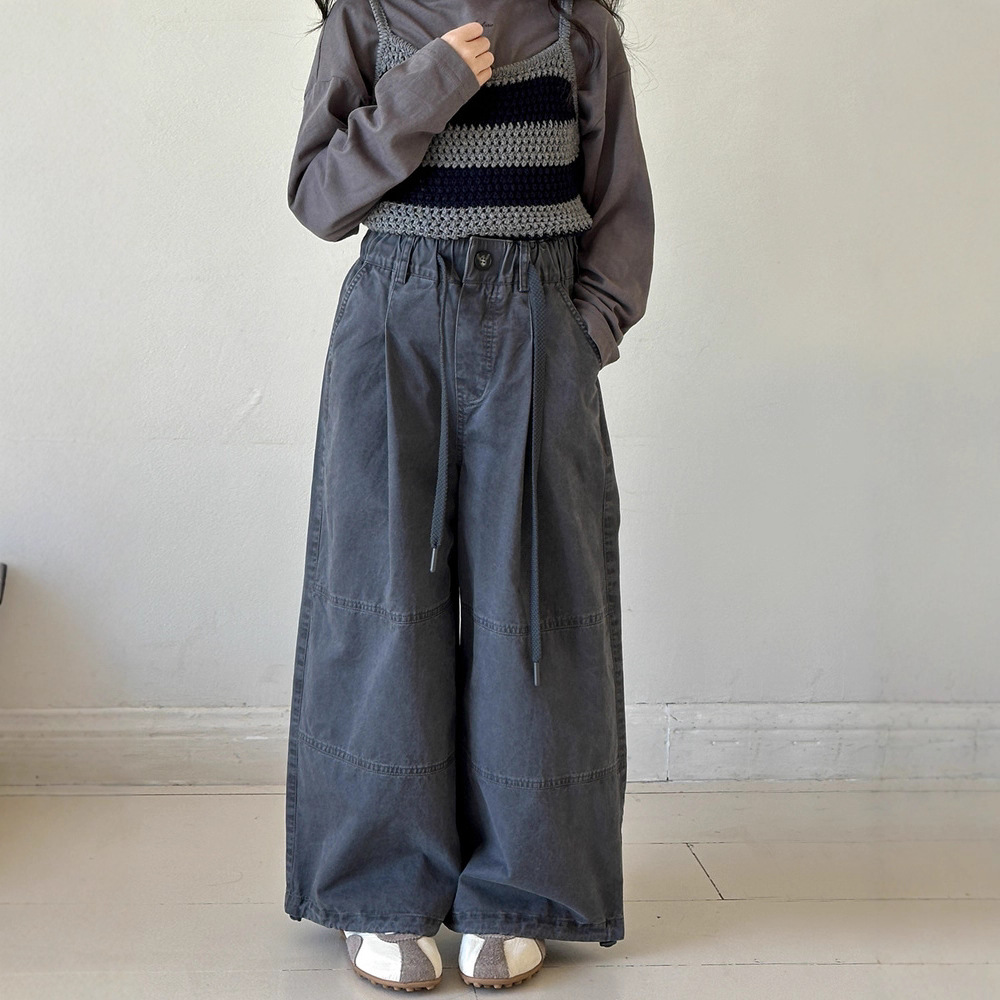 2025新入荷★子供服　ズボン★120cm〜170cm