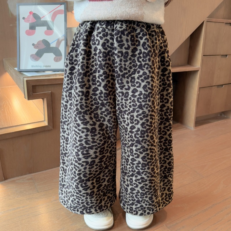 2025冬新入荷★子供服　ズボン★90cm〜140cm 2色